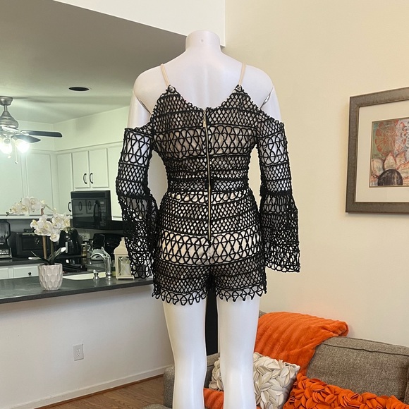 ❣️🆕Xtaren Lace/Cutout Romper❣️ - Picture 9 of 13